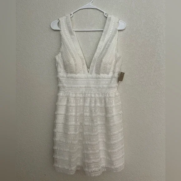 Aidan by Aidan Mattox Womens Lace Fringe Party Dress Ivory 6 Aidan by Aidan Mattox Womens Lace Fringe Party Dress Ivory 6
